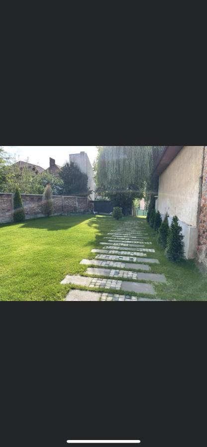 Hotel Aleea Teilor Cîmpulung Exterior foto